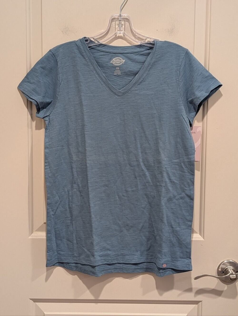 Dickies Cotton Lightweight V-Neck Tee in Slate Blue XS